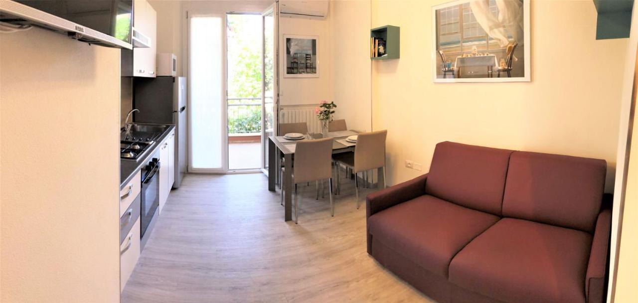 Residenza Verdemare Misano Adriatico Luaran gambar